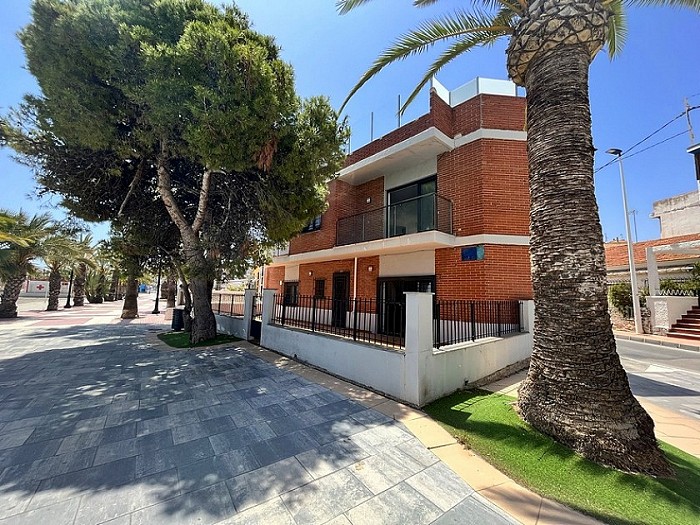 Front Line Beach house in Lo Pagán San Pedro
