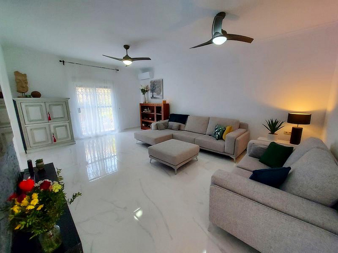 Detached villa in Pinar de Campoverde Oakwood properties