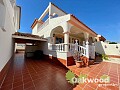 Detached Villa Pinar de Campoverde in Oakwood properties