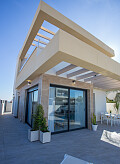 New Build in Los Montesinos in Oakwood properties
