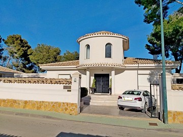 Detached Villa Pinar de Campoverde