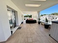 Detached villa in Pinar de Campoverde in Oakwood properties