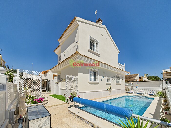 Detached Villa Pinar de Campoverde